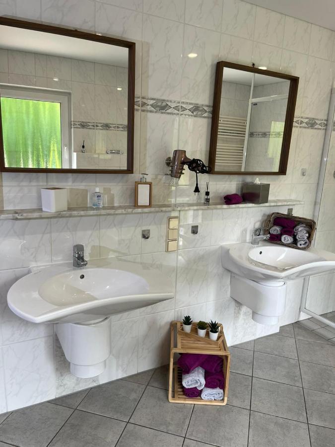 Ferienwohnung Goettert - Haus Erika Beckingen Экстерьер фото